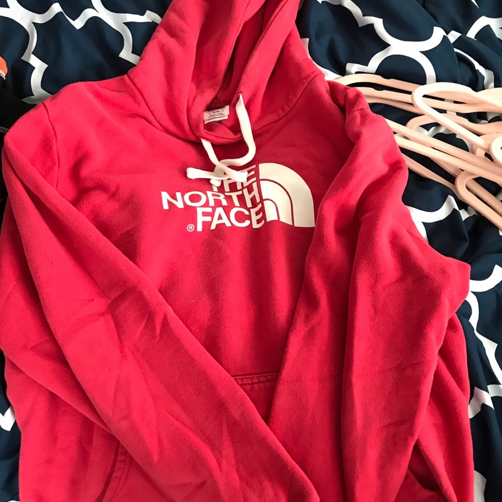 The North Face Hoodie- Pink XL
